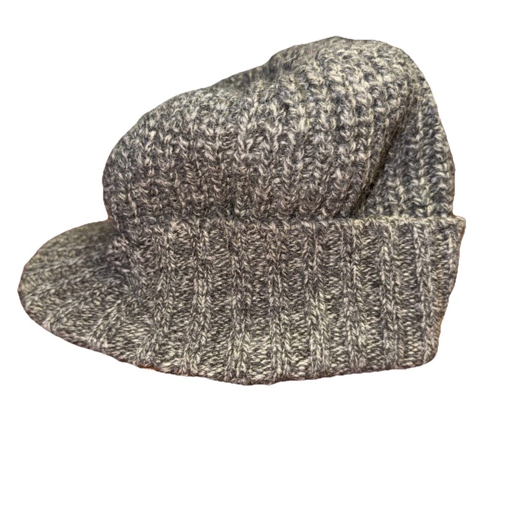 Ugg Australia‎ Grey Knit Visor Beanie / Preppy Skiing Snow Winter Casual Comfort